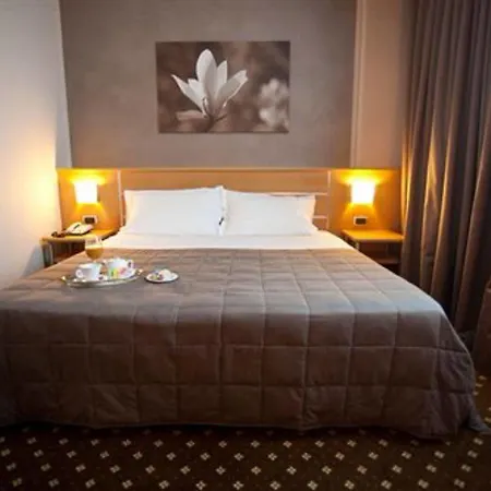 Garda Hotel 4*